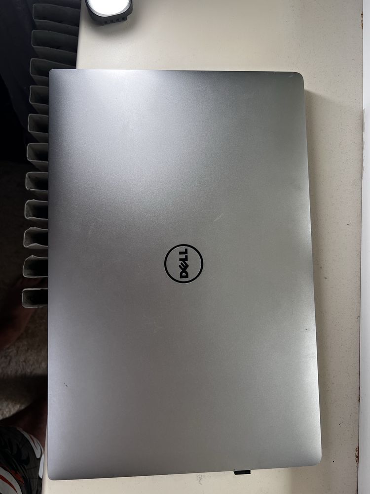 Dell xps 15 9560 Ноутбук I5-7300HQ / SSD 512GB + HDD 1TB
