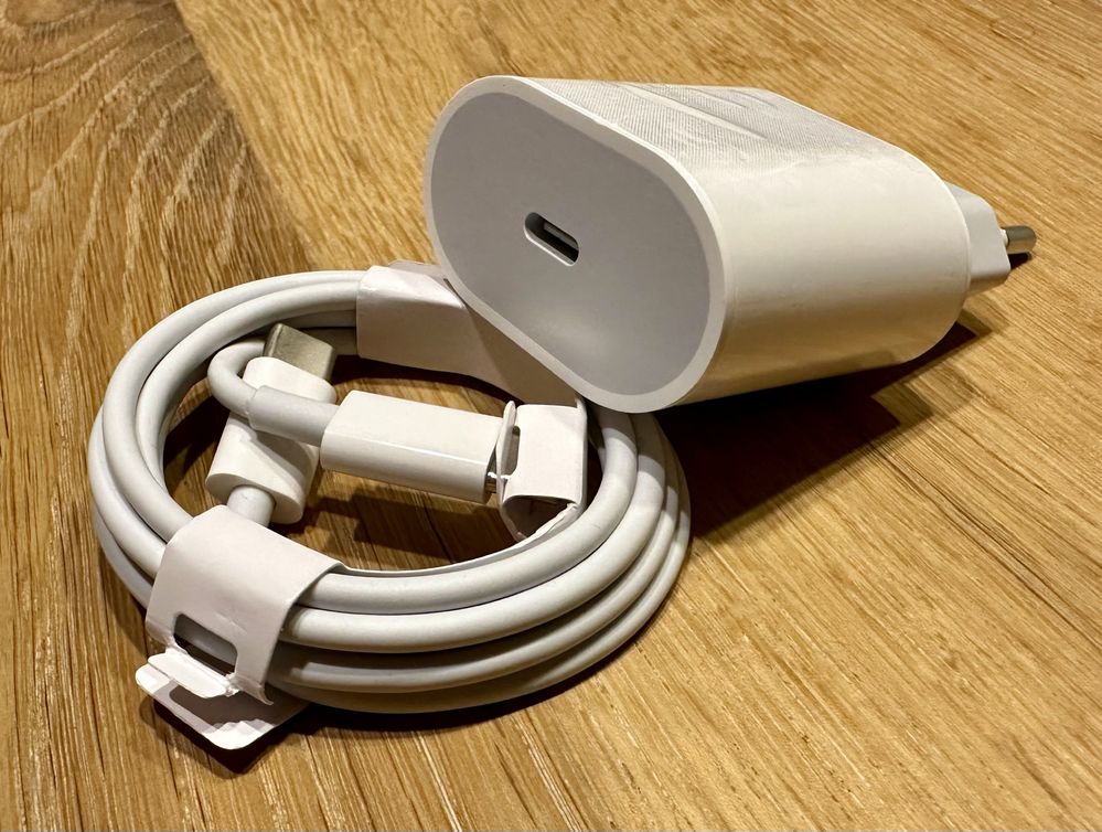 Ładowarka do iPhone 15 Samsung Xiaomi + kabel 1m usb-c/usb-c