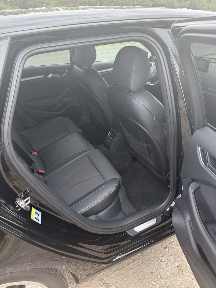 Audi A3 S line 2,0d Quattro 150koni 2015r