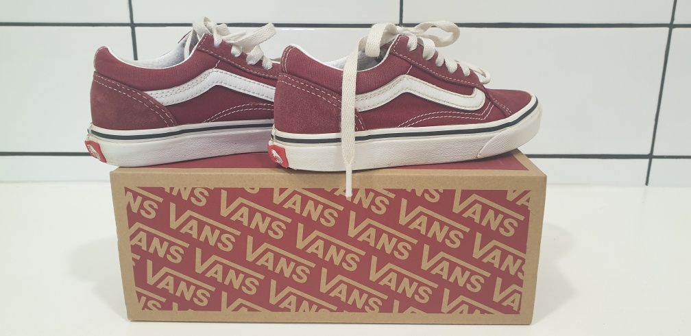 Vans 31, bordeaux, como novas