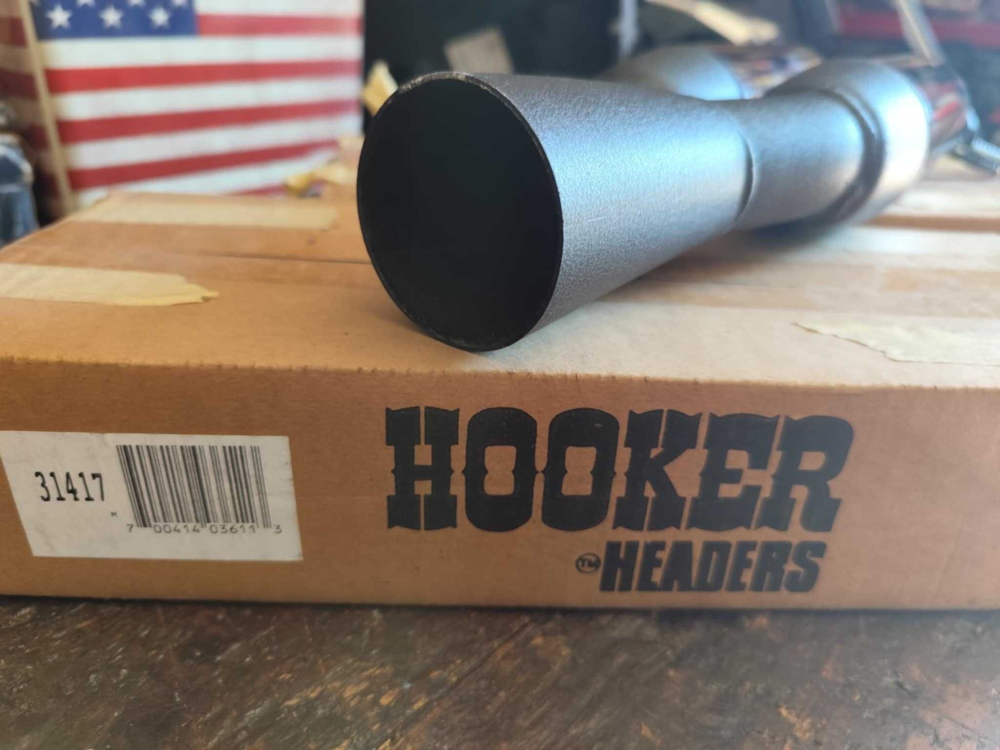Końcówki chromowane wydechu podwójne Hooker Usa