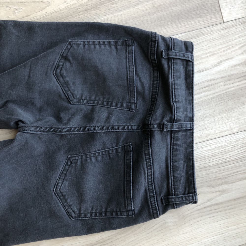 Spodnie jeansy H&M r. 32