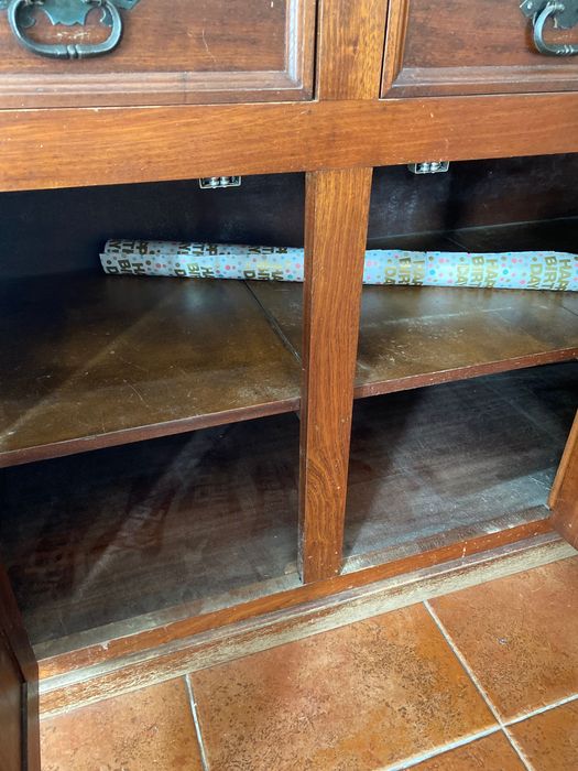 Armário 100% madeira