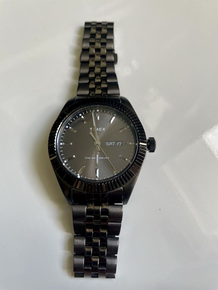 Zegarek Timex Waterbury Legacy - klasyczny, elegancki i funkcjonalny