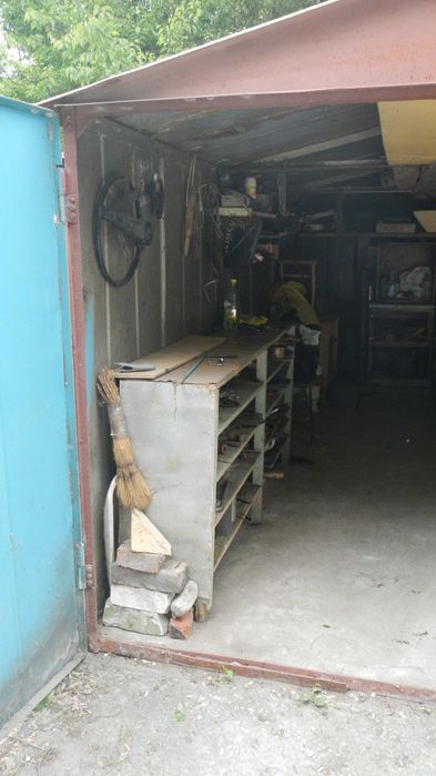 Сдам гараж на Пархоменко