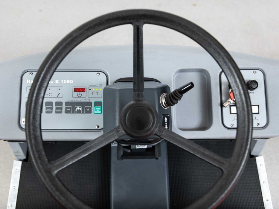 SZOROWARKA HAKO B1050 N.AKU 2011r 1206h 35000netto