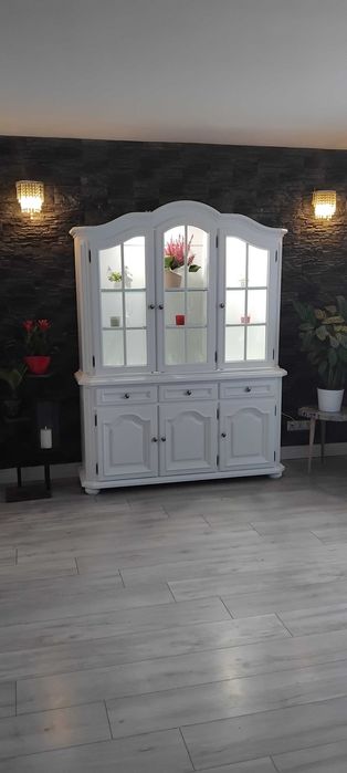 Kredens- witryna drewniany