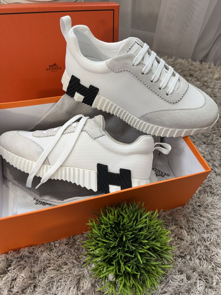 Кроссовки Hermes 26 см