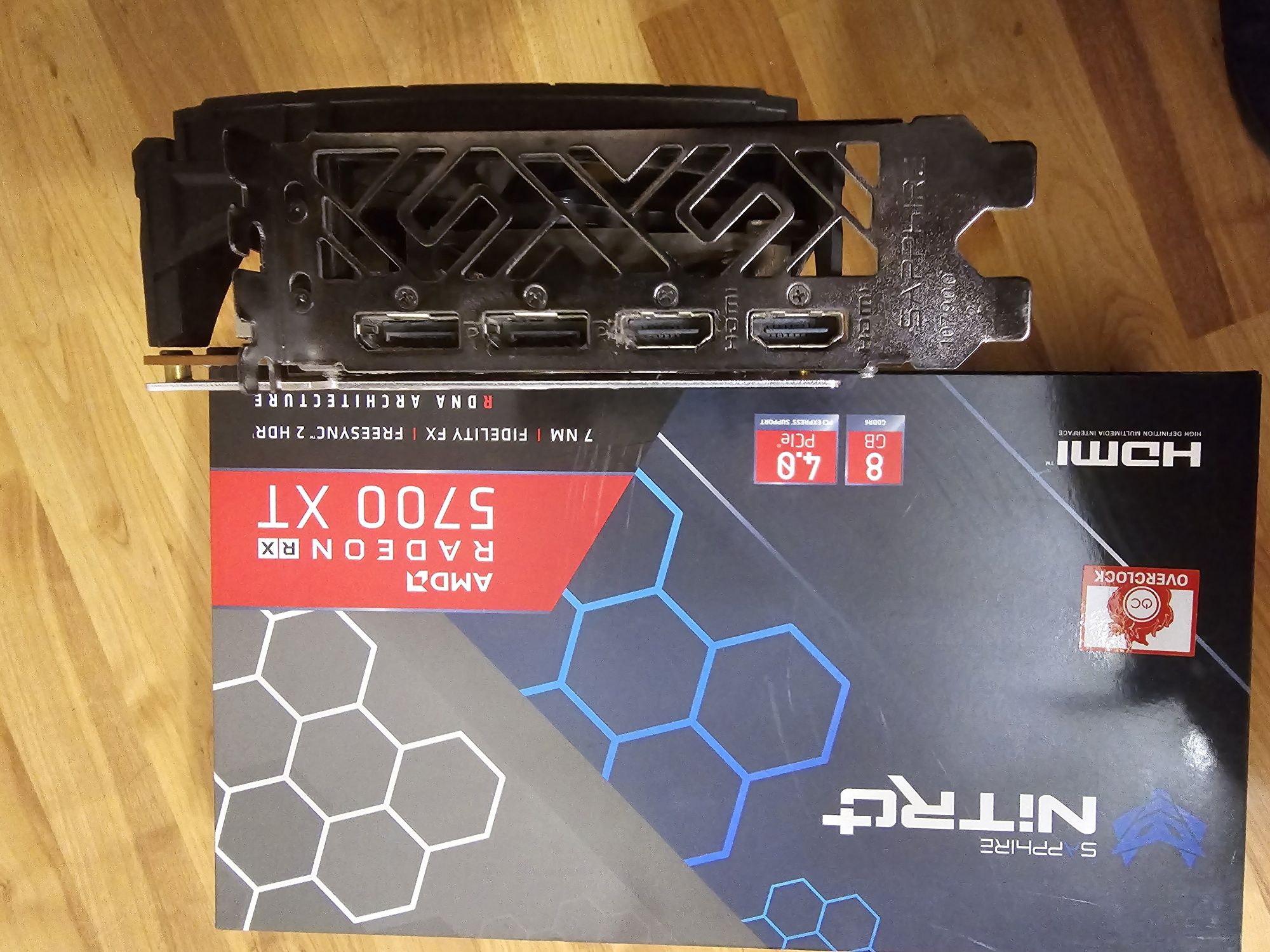 Видеокарта Sapphire RX 5700 XT