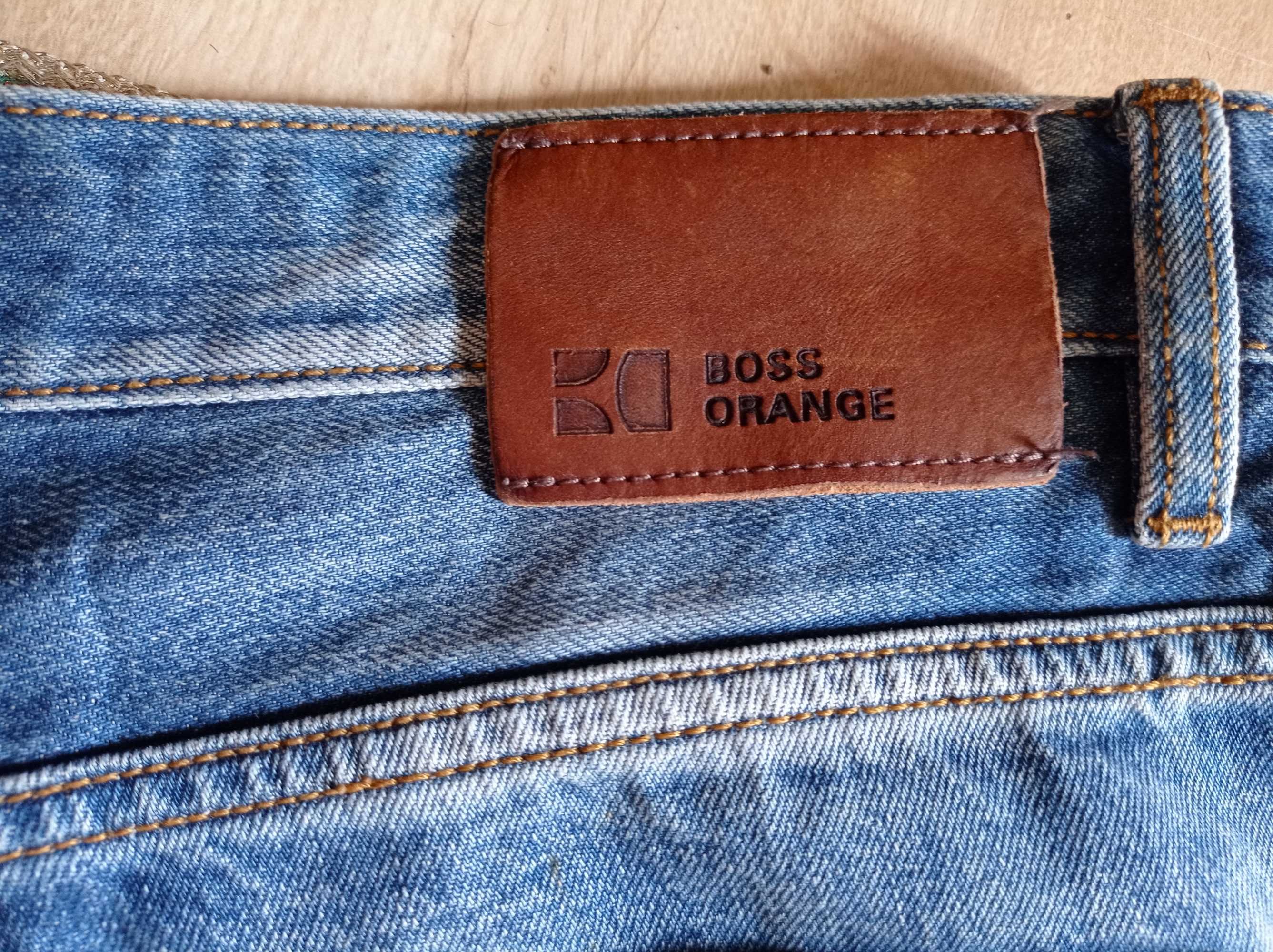 HUGO BOSS, *рваный - Ripped* джинсы мужские, размер 34/32, новые