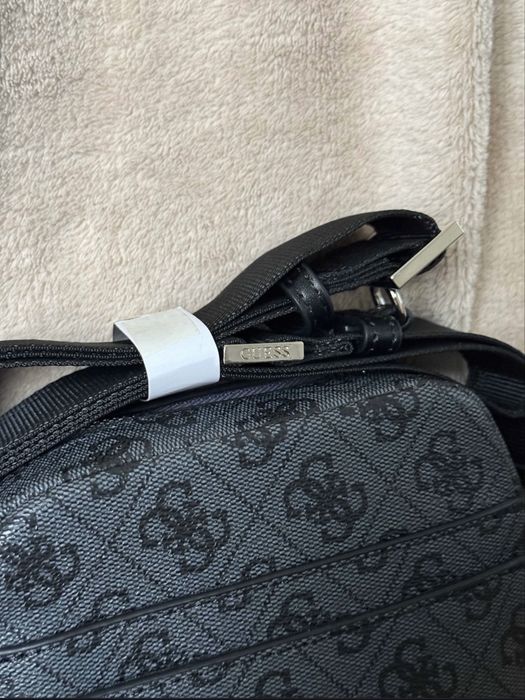 Сумка Guess Vezzola