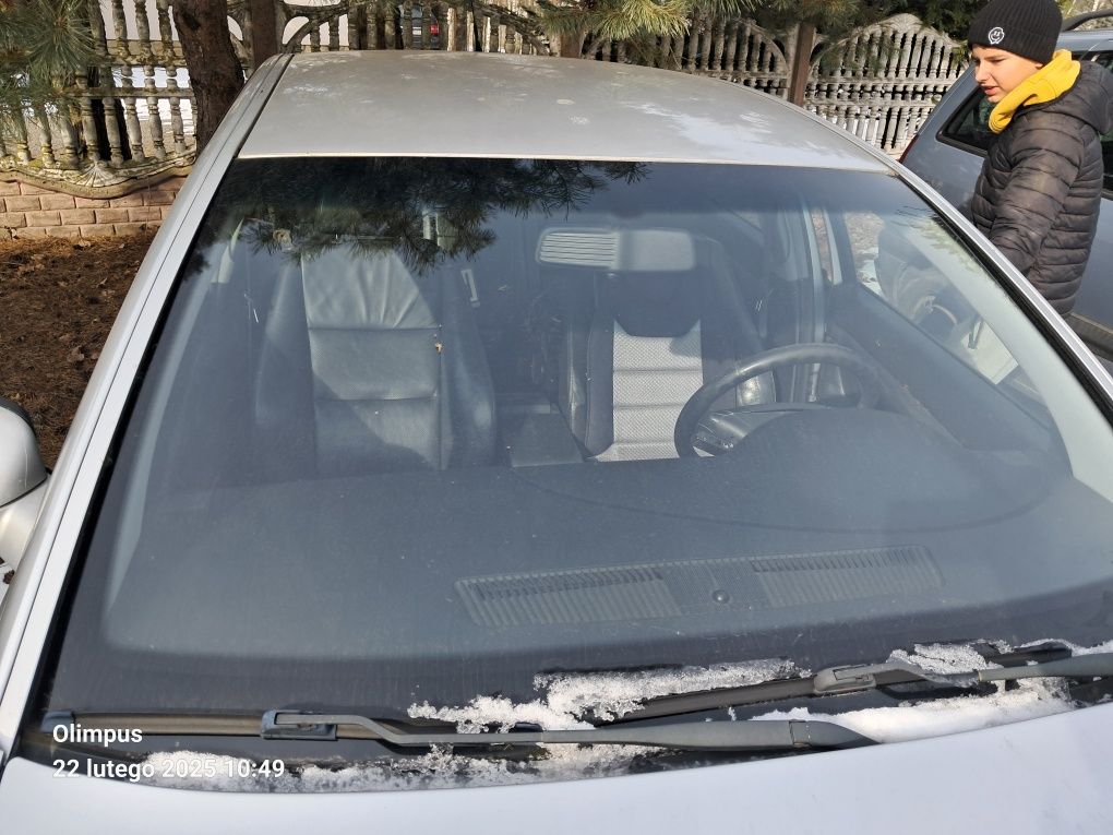 Opel Vectra C 2.2B części,skrzynia,silnik,rozrusznik,alternator,belka