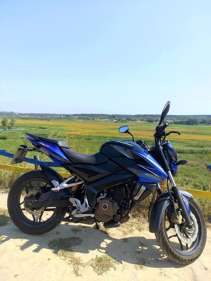 Bajaj Pulsar NS 200