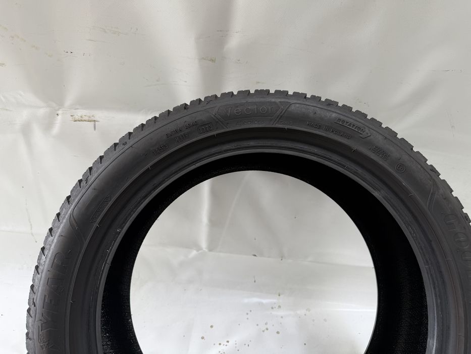 215/45/17 Goodyear Vector 4Seasons Gen-3 91W 2023R