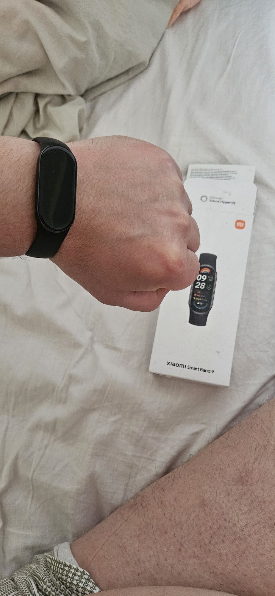 Xiaomi 12t  8/128+miband 9