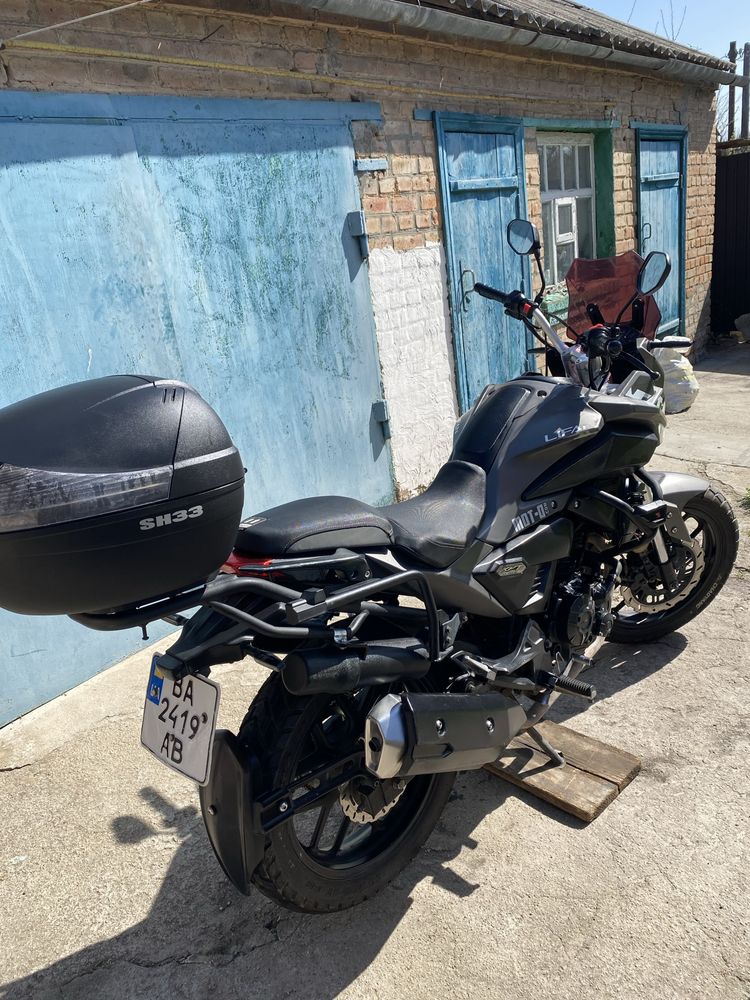 Продам Мотоцикл Lifan kpt 200