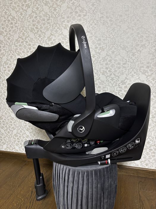 Автокрісло Cybex Cloud T i-size Sepia black чорний з базою Cybex T