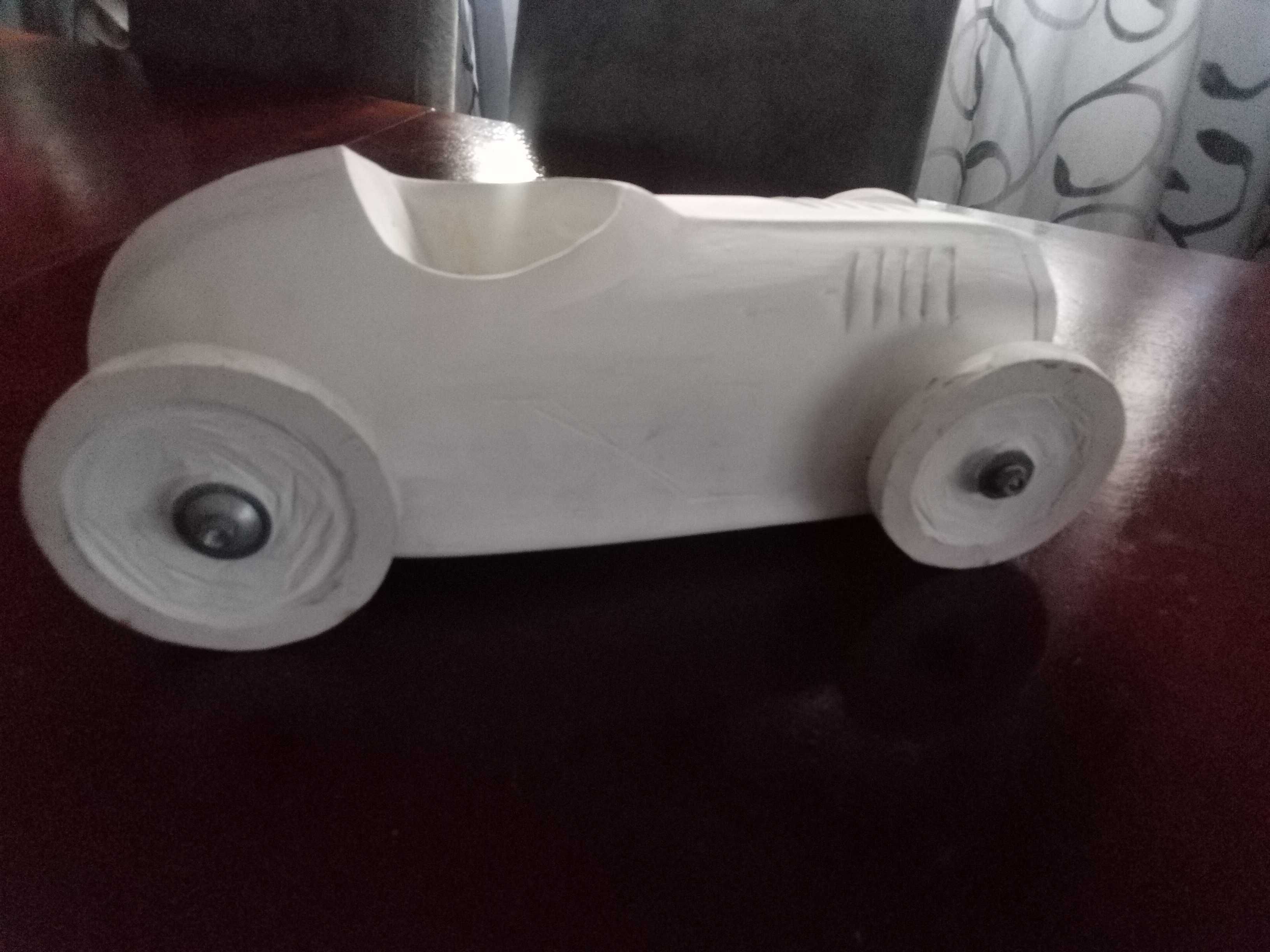 Escultura de carro de corrida vintage esculpida em gesso  - peça única