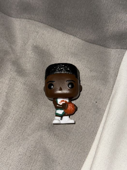 Lucas Stranger Things Kinder Joy