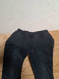 Продам зимні джинси 34розмір,на зріст 180-185,500грн