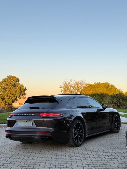 Porsche Panamera 4 E-Hybrid Sport turismo