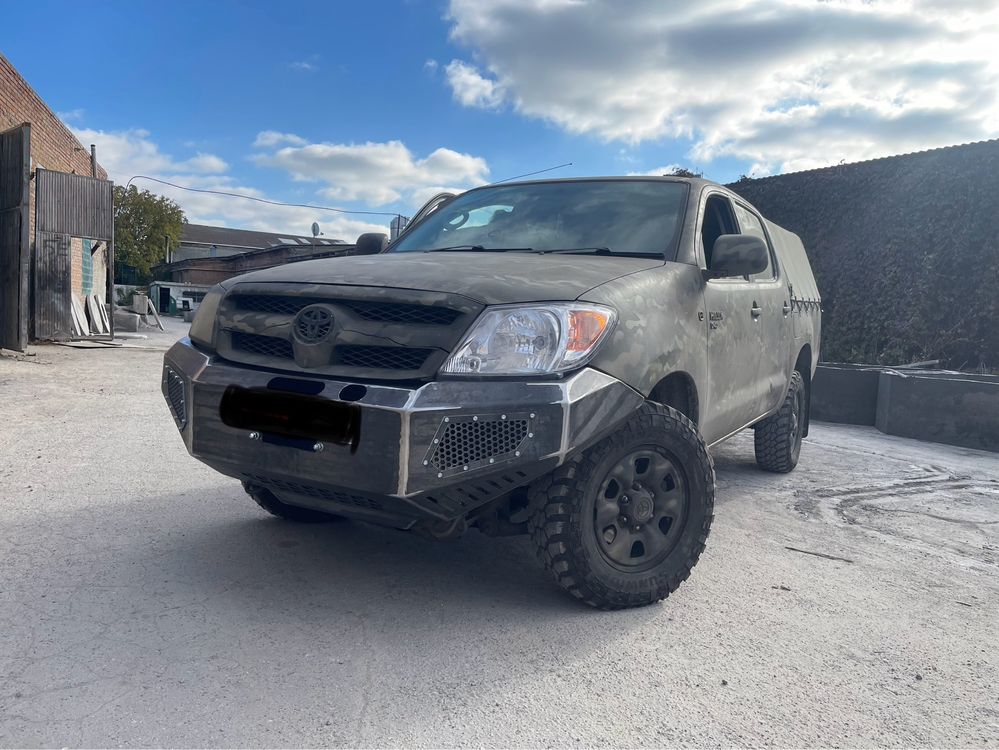 Металевий Силовий Бампер TOYOTA HILUX тойота хайлюкс