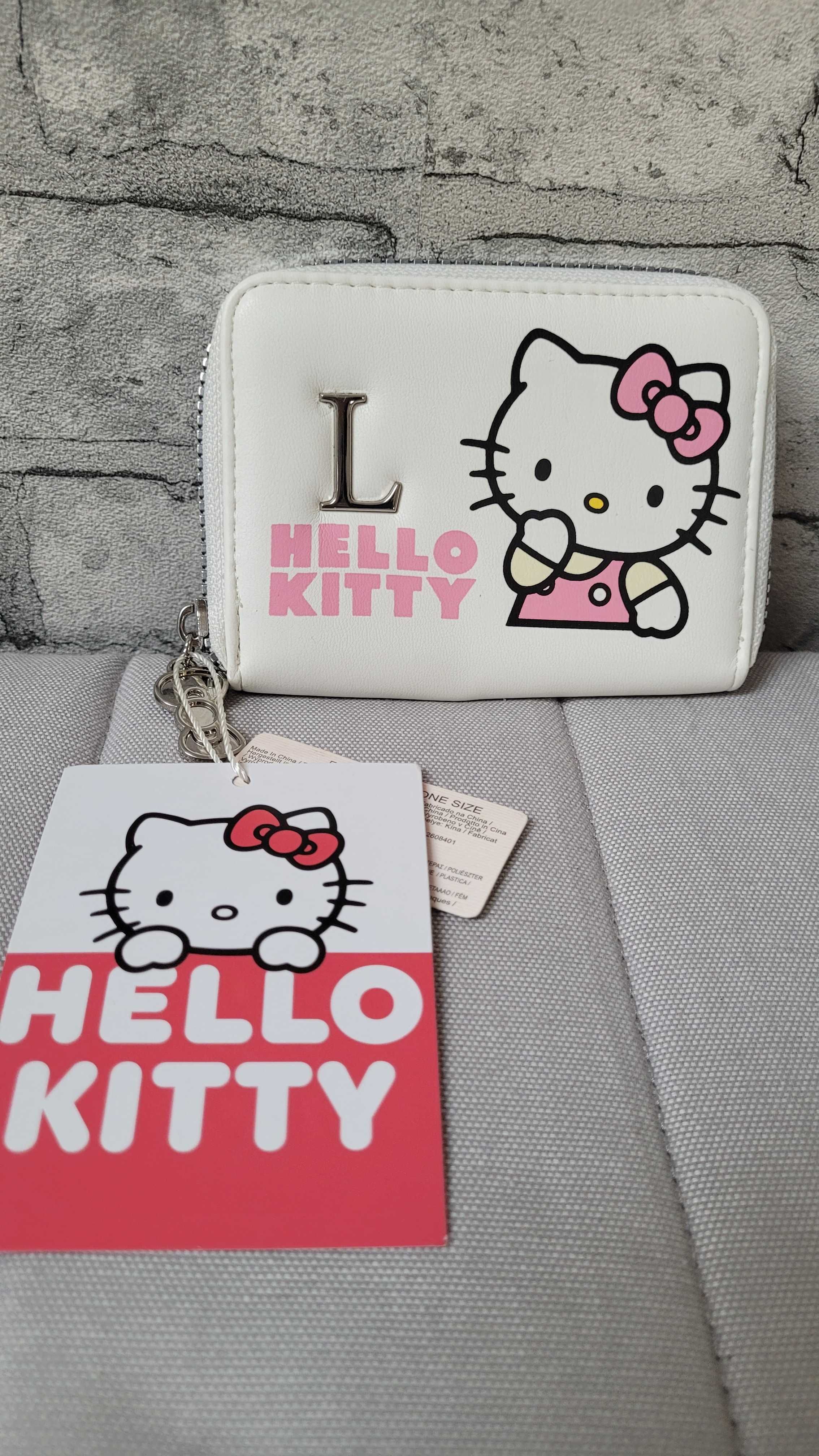 Portfel Hello Kitty z literką L z PRIMARKU