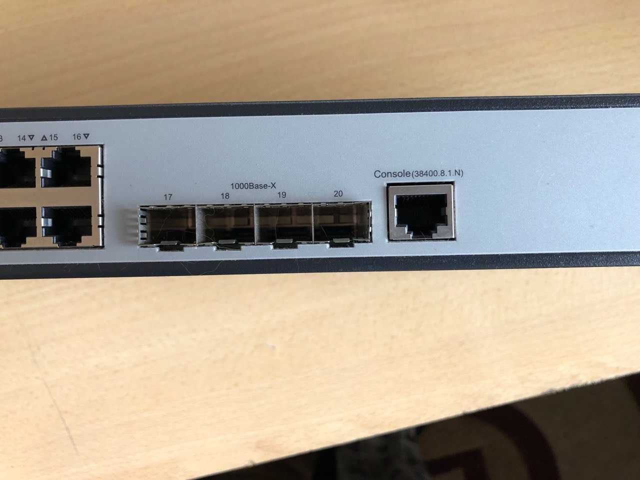 Свитч HP V1910-16G Switch JE005A