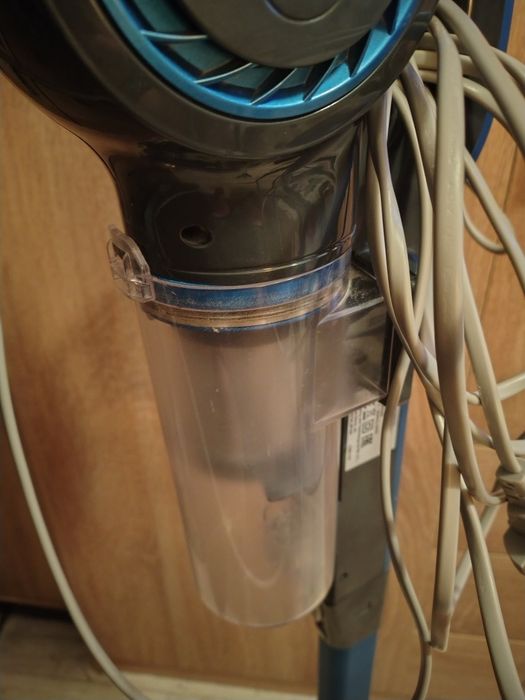 Odkurzacz pionowy przewodowy