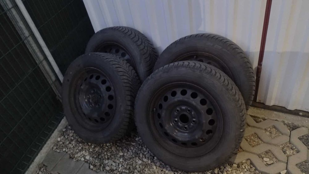 Koła/felgi 16 cali 5x114,3 Suzuki TPMS 433 MHz opony zimowe 205/60R16