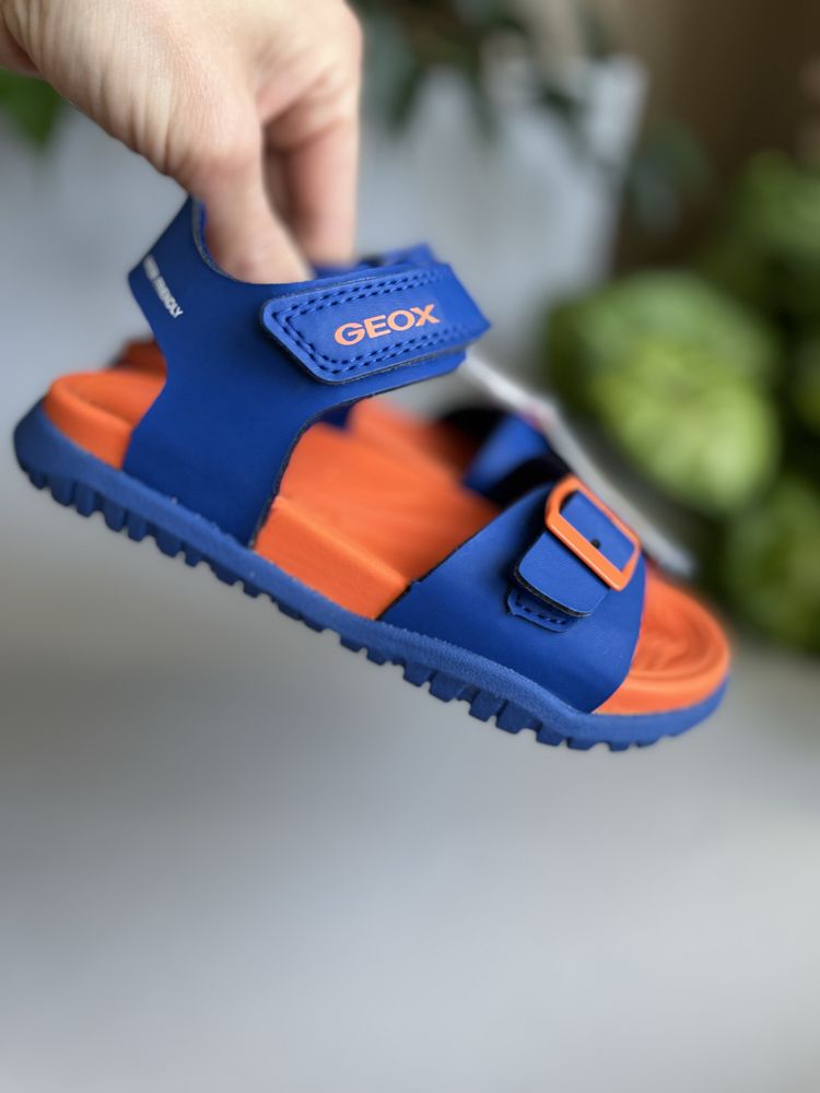 Босоніжки Geox Fusbetto 28р. на хлопчика, сандалии, босоножки, сандалі