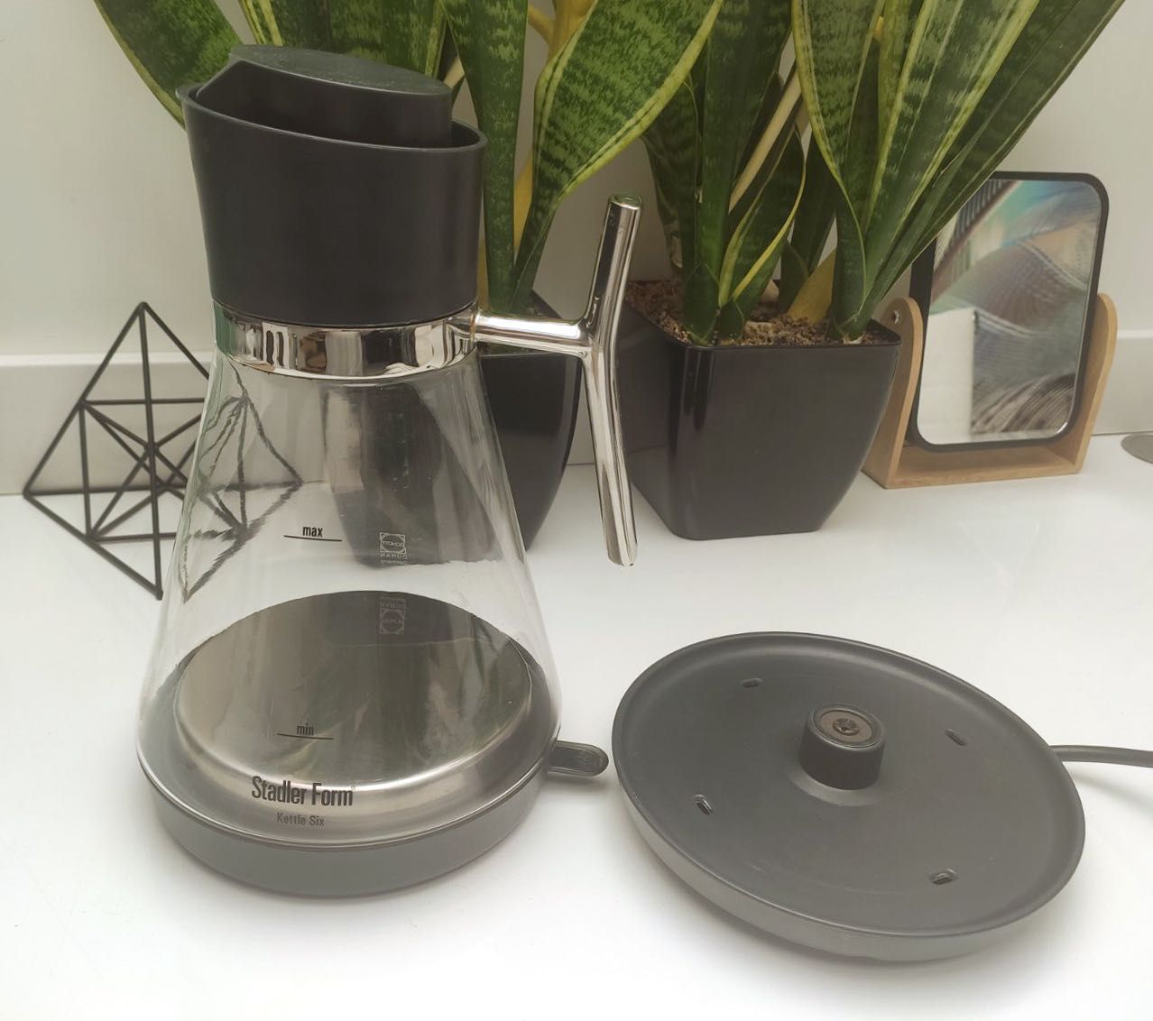 Чайник електрочайник Stadler Form Kettle Six, Black скло