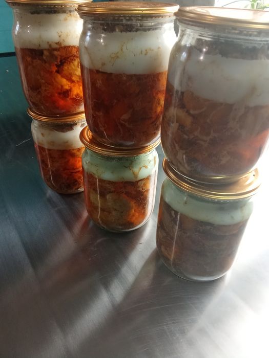 Домашня тушонка пів літрові банки  і літрові