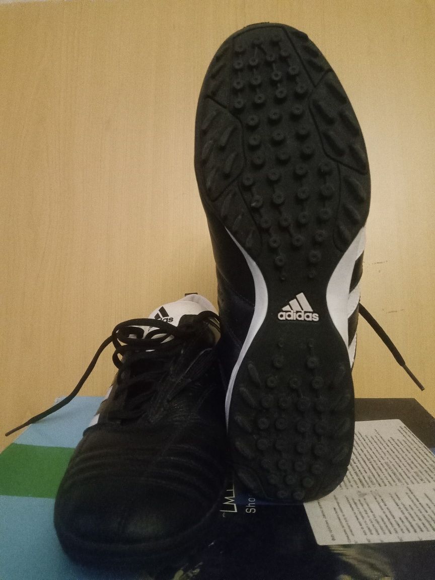 Adidas AdiNova 42,5 skóra.