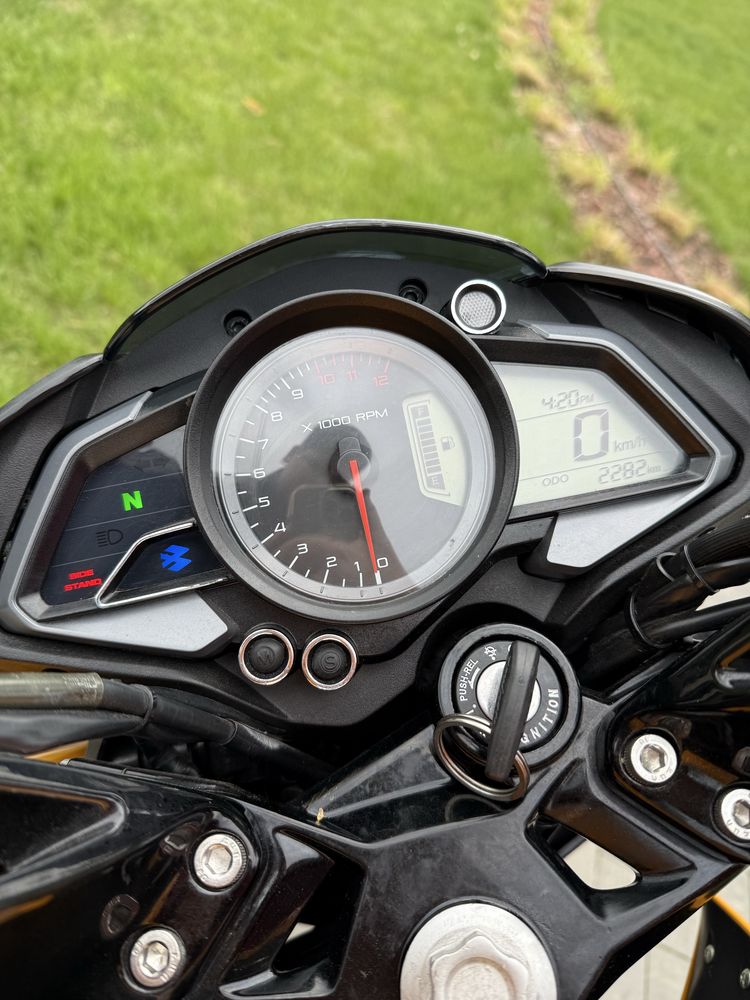 Bajaj Pulsar ns 200 Срочно!!!