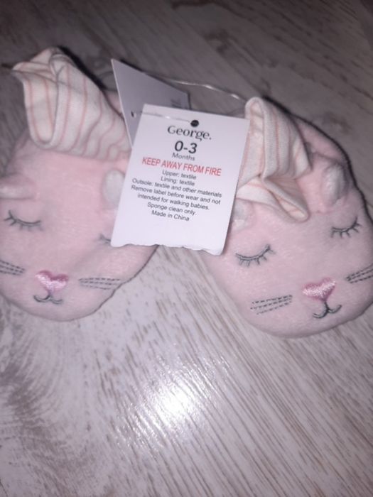 Тапки TU та Пінетки George