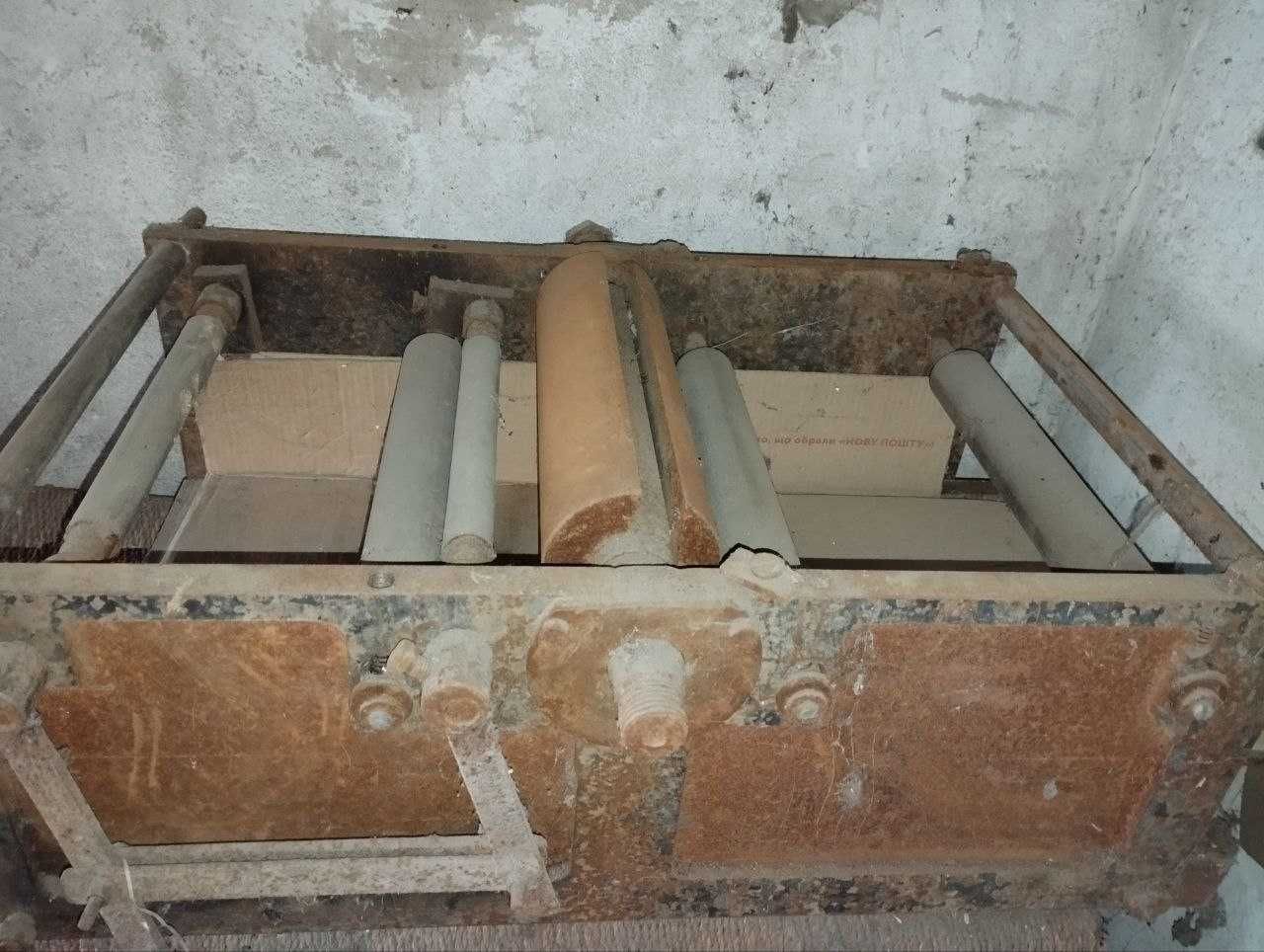 Продам циркулярний станок з фуганком (220В)
