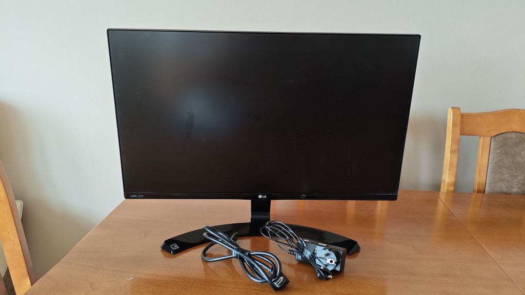 Monitor LG 23MP68VQ-P