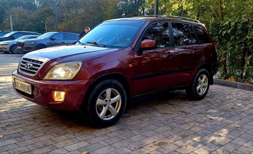 Чері тіго т11 в доброму стані