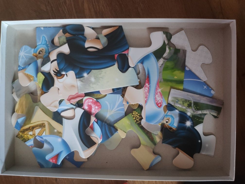 Puzzle maxi 24 szt królewna Śnieżka