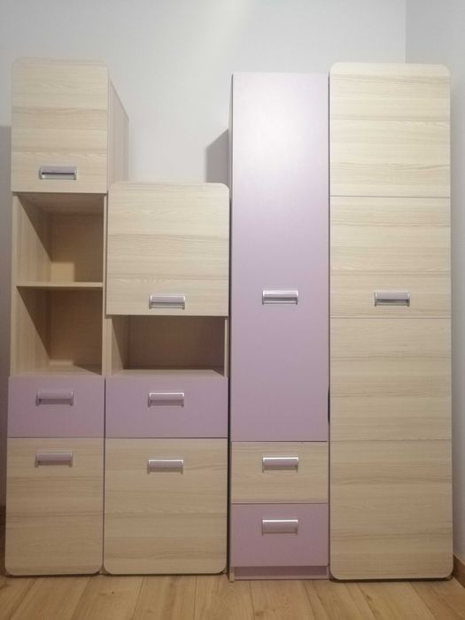 LORENTO zestaw mebli dla dziecka; szafa, dwa słupki i półka KPL