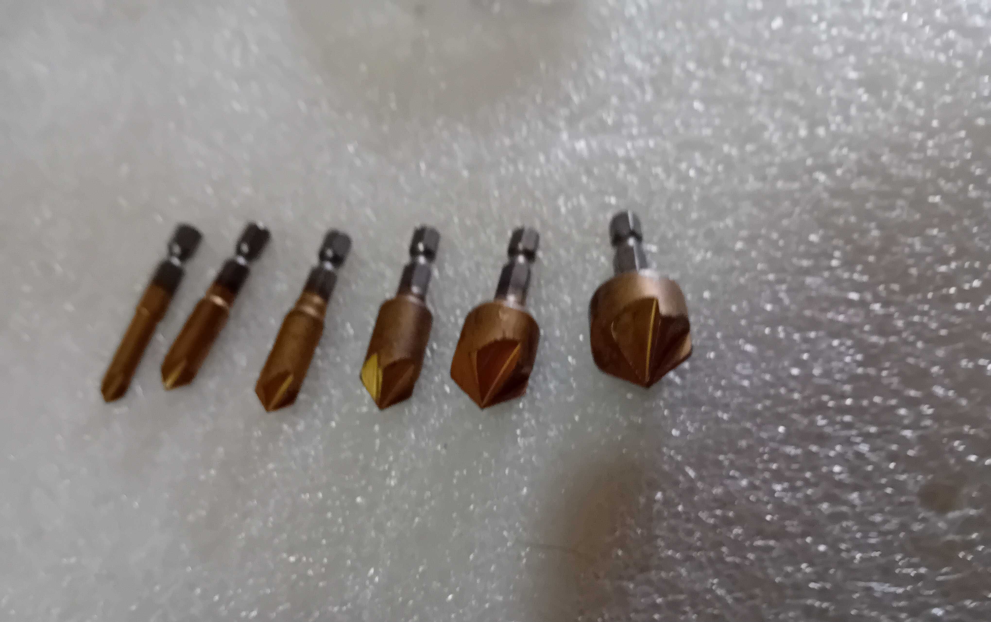 Conjunto de 6 escareadores com diâmetro de 6 a 19mm.