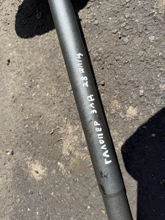 задня полуось hyndai galloper,pagero 2.5 28шліців