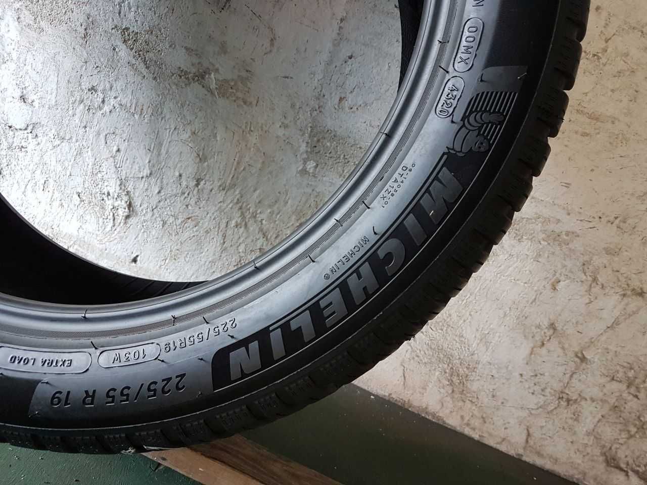 Opona Jak Nowa Demo całoroczna 225/55R19 7mm Michelin CrossClimate SUV