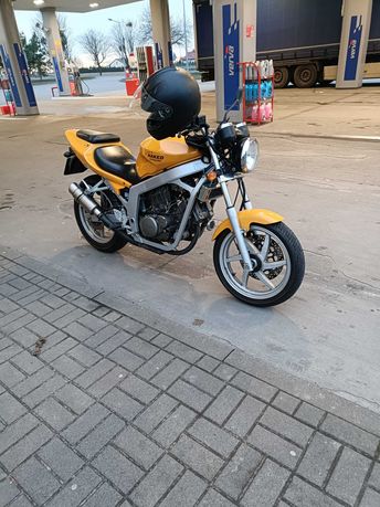 Motocykl Hyosung GT 125