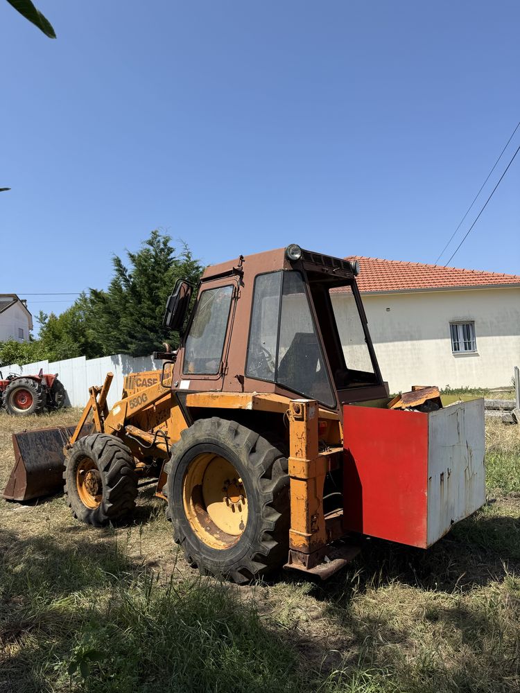 Retroescavadora Case 580G 4x4 Sem Lança