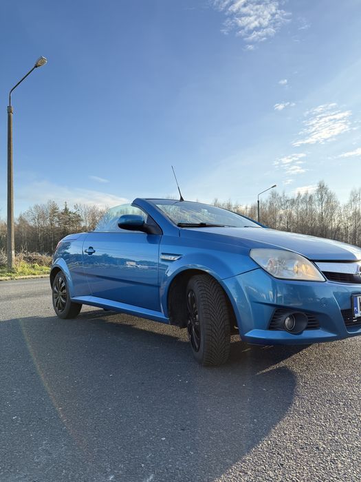 Opel Tigra B 1.4 Benzyna 2005 / Bezwypadkowy / Długie opłaty