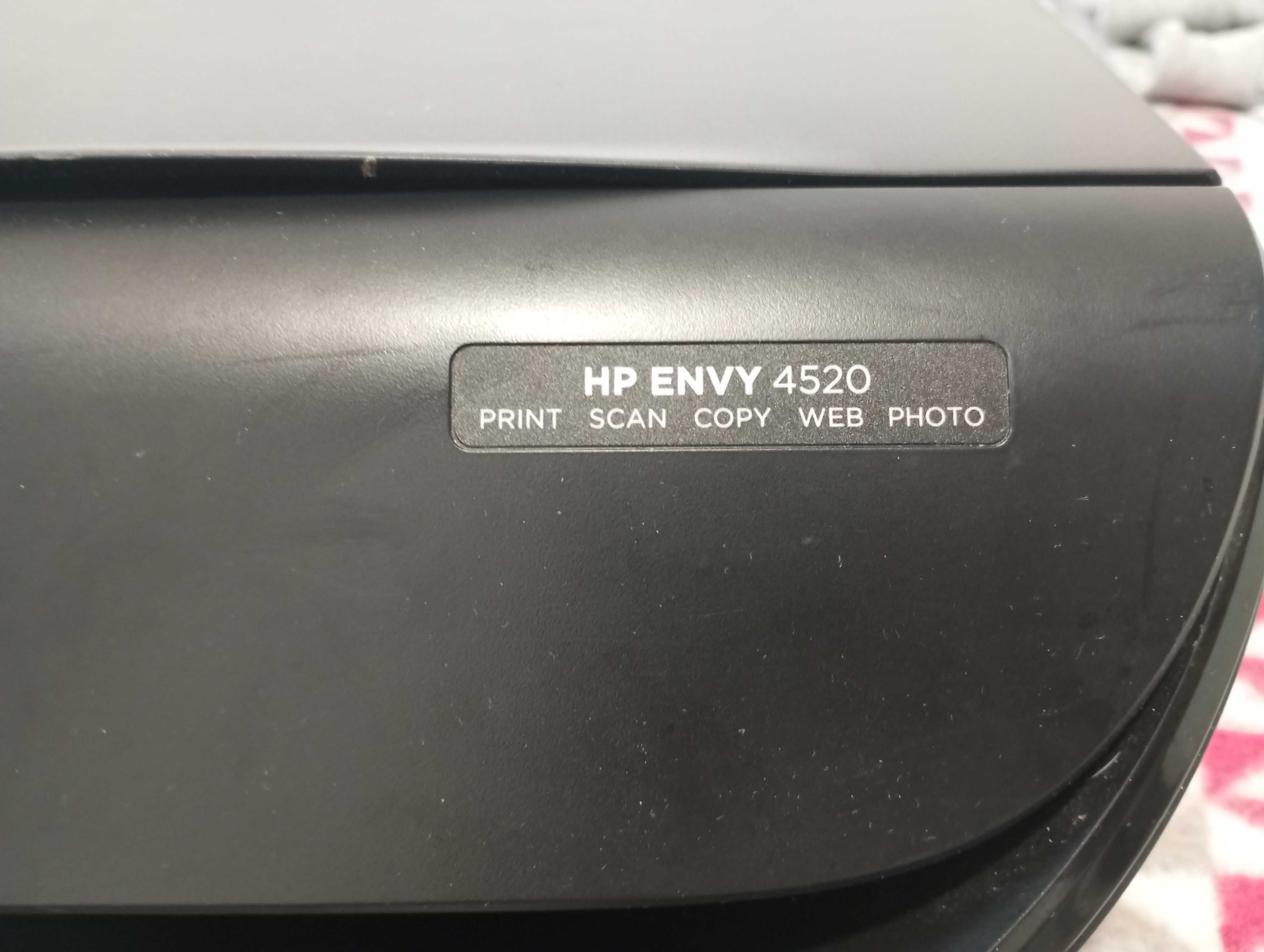 Impressora HP ENVY 4520 All-in-One