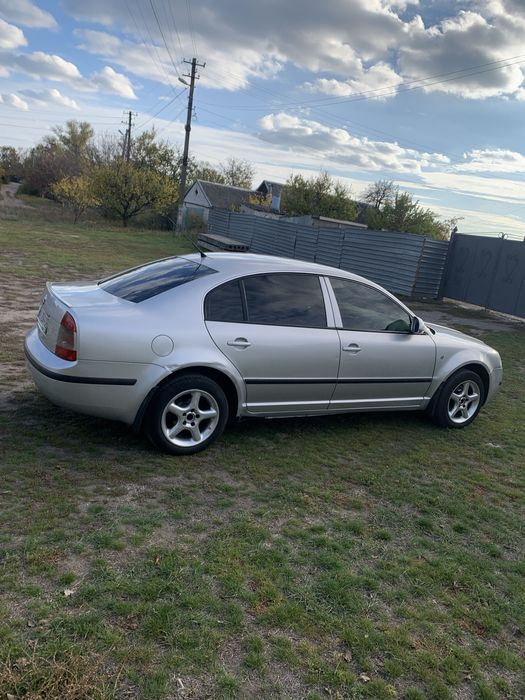 Шкода суперб 1..8 турбо