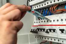 Elektryk podłączenia płyt indukcyjnych kuchenek itp